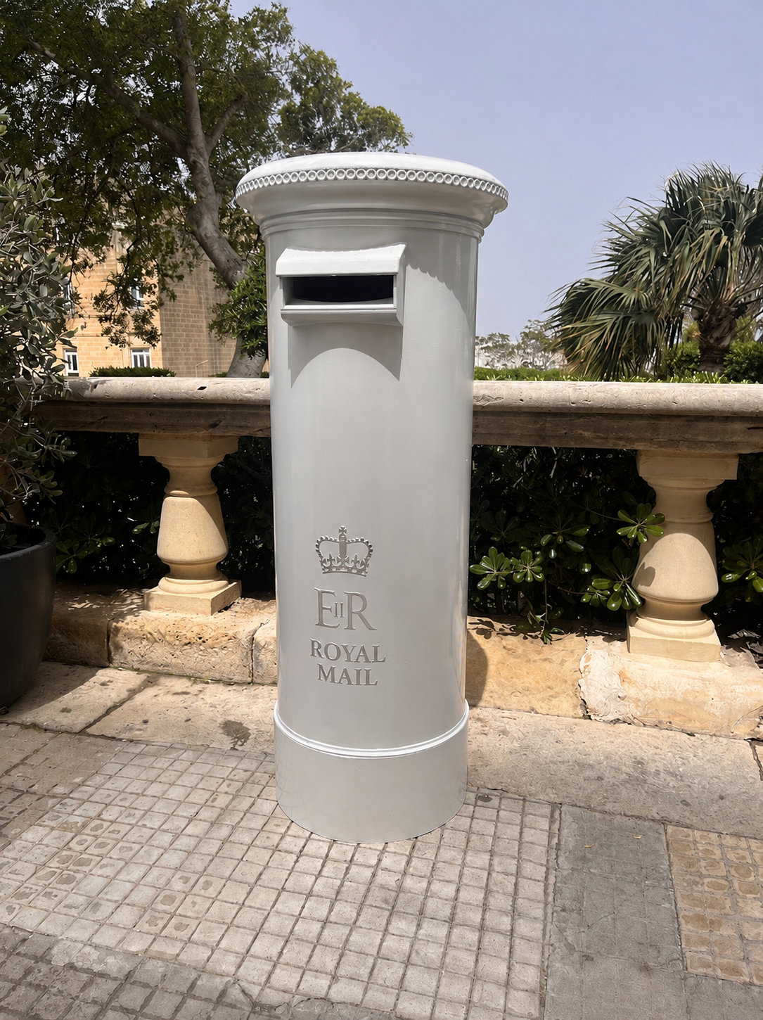 Luxury royal wedding mail box for cards and envelopes in Malta by Celebright Rentals